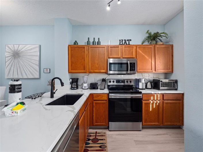 Image No.3-3 Bed Townhouse for sale