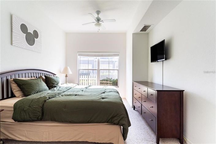 Image No.13-3 Bed Townhouse for sale