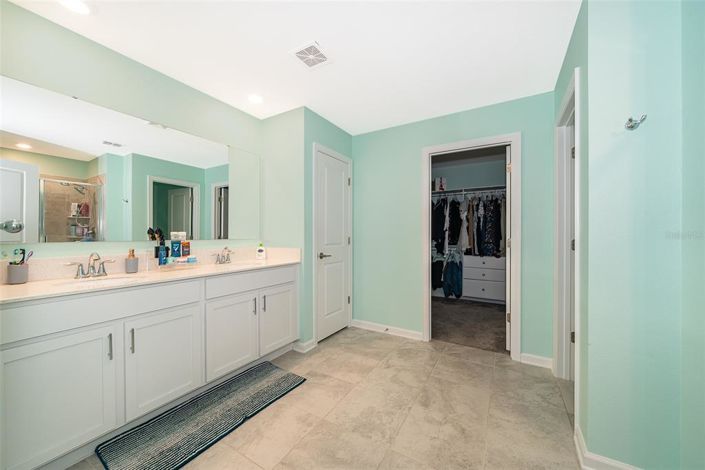 Image No.20-Propriété de 4 chambres à vendre à Kissimmee