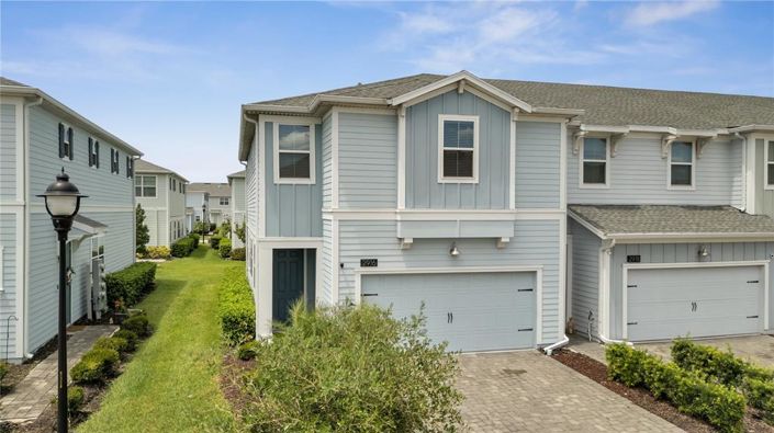 Image No.1-4 Bed Townhouse for sale