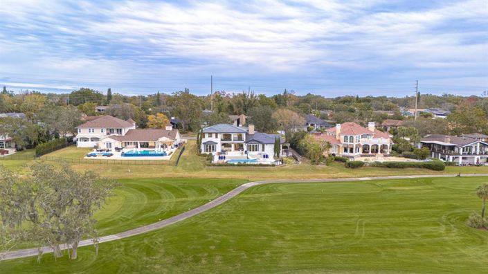 Image No.8-Propriété de 5 chambres à vendre à Orlando