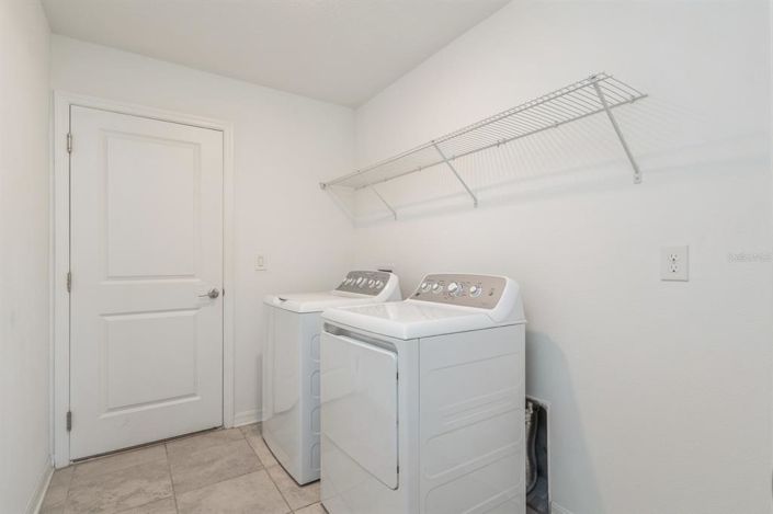 Image No.12-3 Bed Property for sale