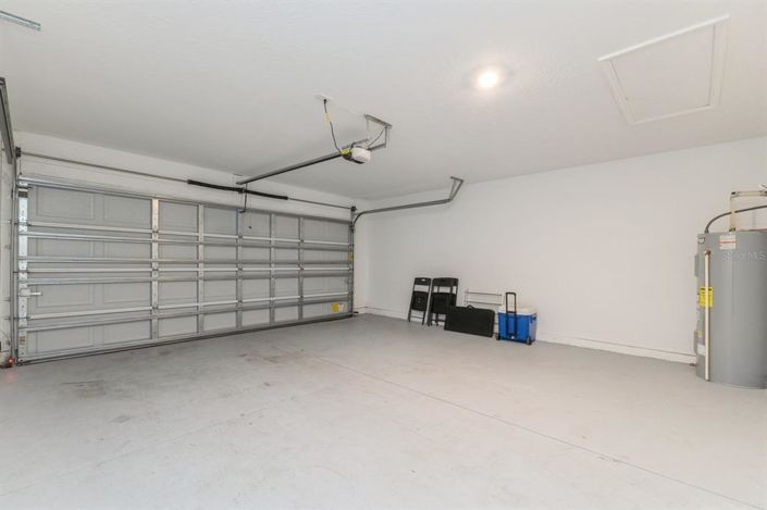 Image No.23-3 Bed Property for sale