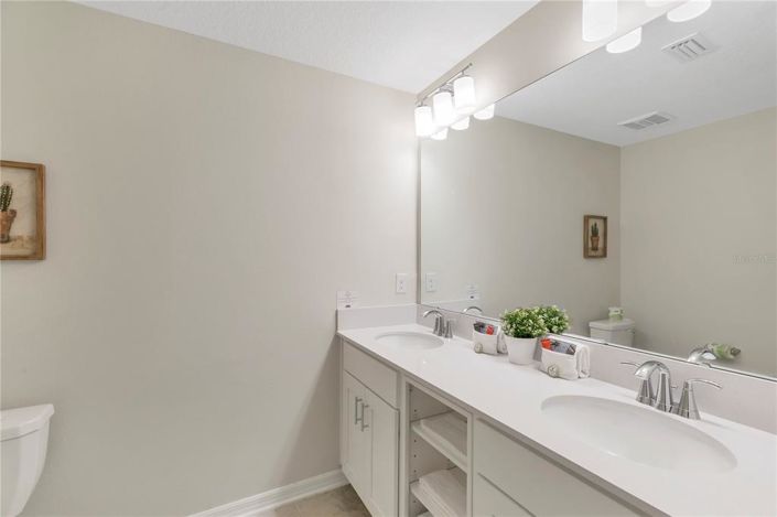 Image No.10-Propriété de 2 chambres à vendre à Kissimmee