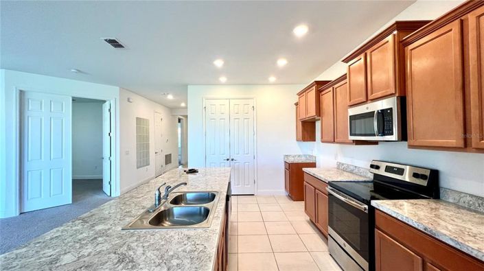 Image No.22-4 Bed Property for sale