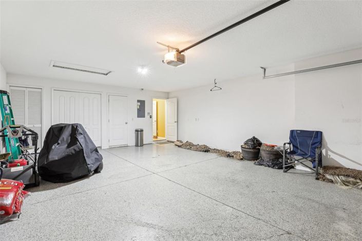 Image No.30-3 Bed Property for sale