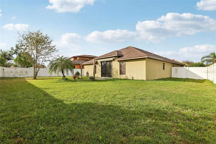 Image No.35-3 Bed Property for sale