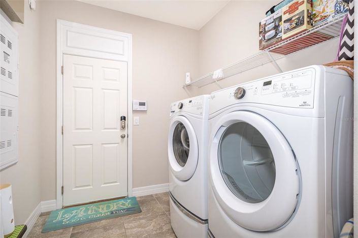 Image No.18-5 Bed Property for sale