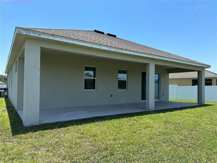 Image No.17-3 Bed Property for sale