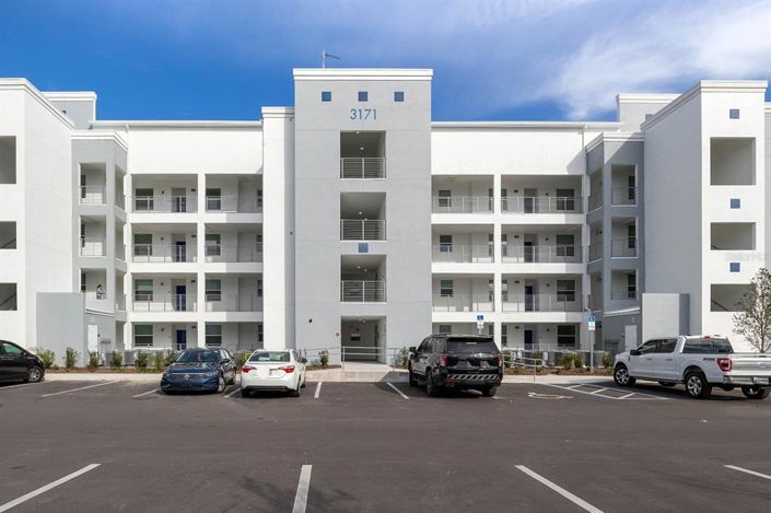 Image No.1-2 Bed Property for sale