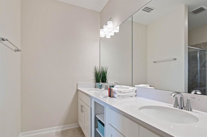 Image No.15-Propriété de 2 chambres à vendre à Kissimmee