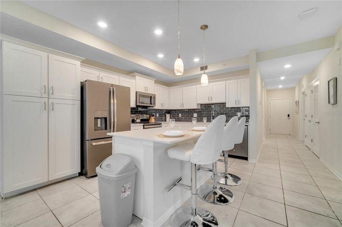 Image No.7-2 Bed Property for sale