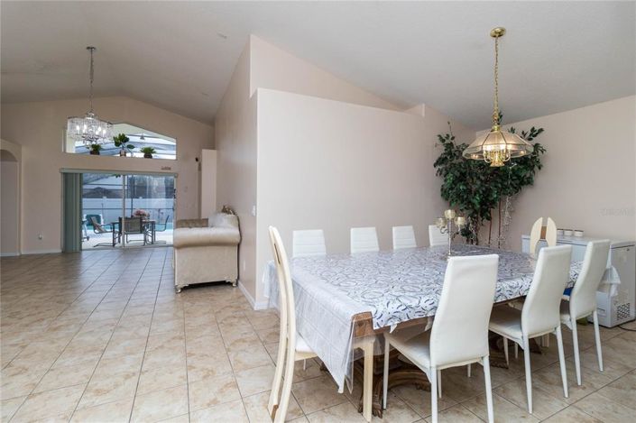 Image No.13-4 Bed Property for sale