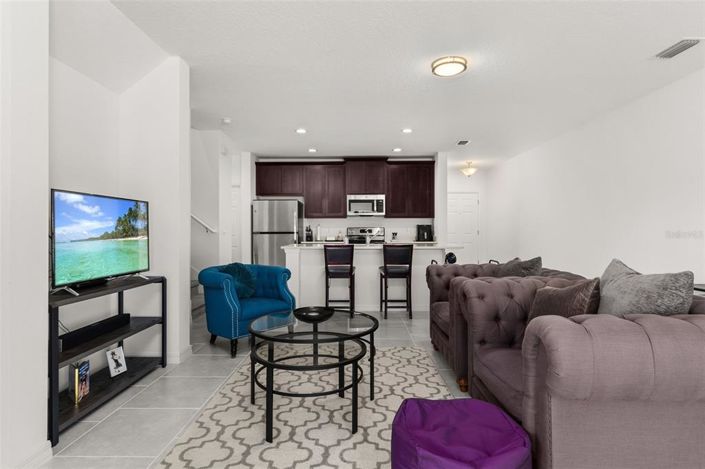 Image No.15-4 Bed Townhouse for sale