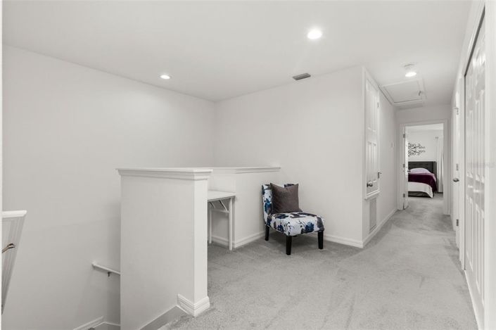 Image No.18-4 Bed Townhouse for sale