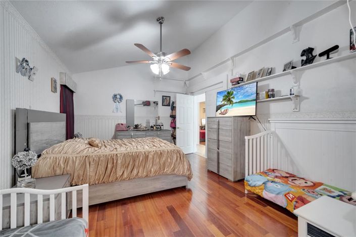 Image No.21-4 Bed Property for sale