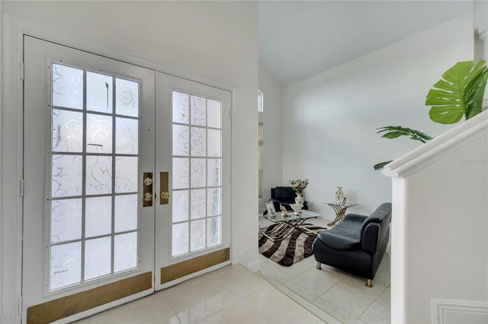 Image No.6-4 Bed Property for sale