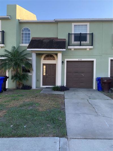 Image No.1-3 Bed Townhouse for sale