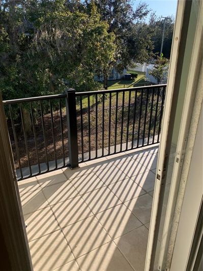 Image No.9-3 Bed Townhouse for sale