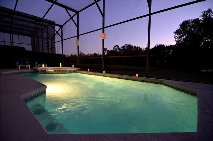 Image No.3-Propriété de 6 chambres à vendre à Kissimmee