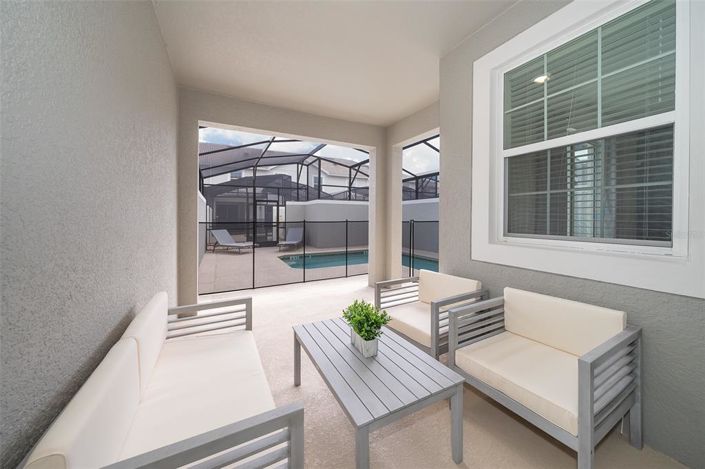 Image No.19-4 Bed Townhouse for sale