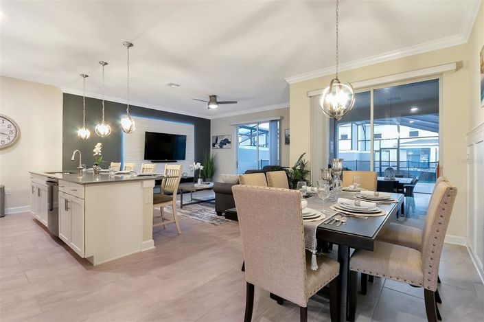 Image No.11-4 Bed Townhouse for sale