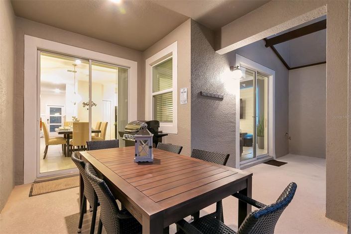 Image No.25-4 Bed Townhouse for sale