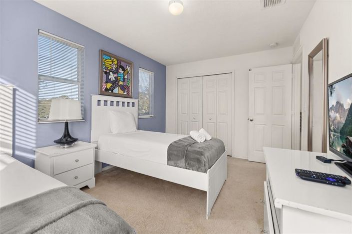 Image No.25-4 Bed Property for sale