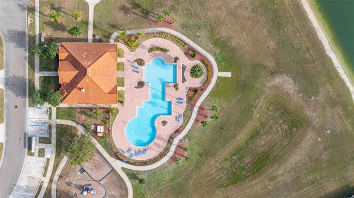 Image No.60-4 Bed Property for sale