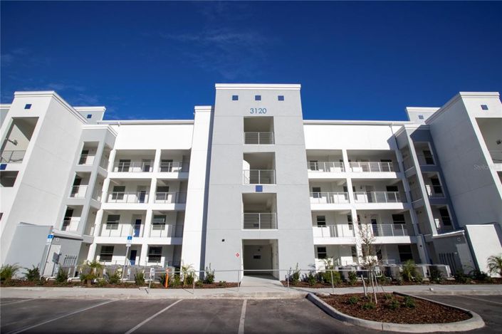 Image No.1-Propriété de 2 chambres à vendre à Kissimmee