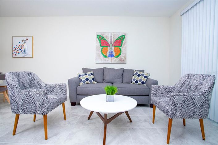 Image No.12-2 Bed Property for sale