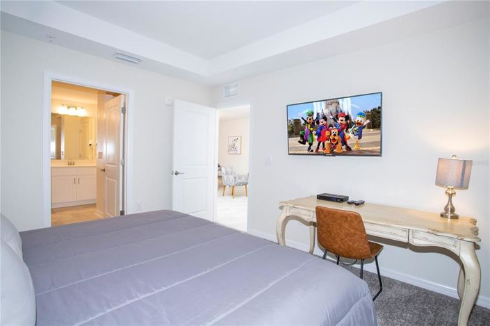 Image No.28-2 Bed Property for sale