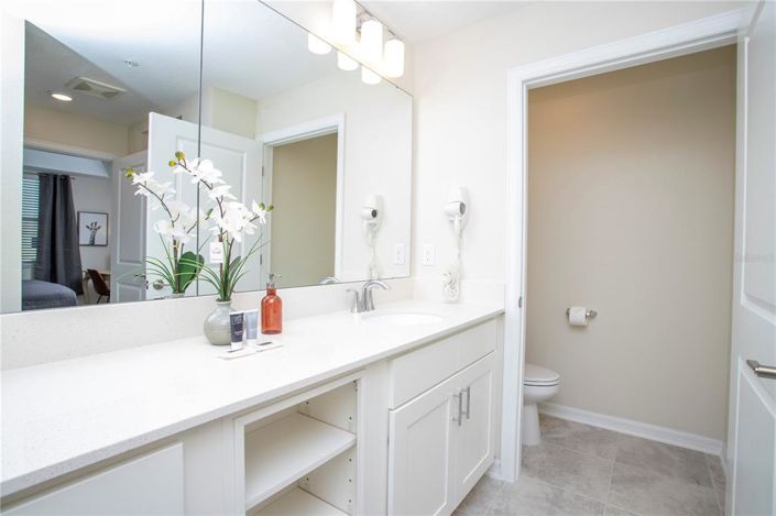 Image No.33-2 Bed Property for sale