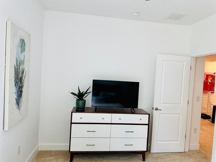 Image No.31-8 Bed Property for sale