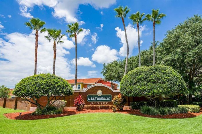 Image No.28-4 Bed Property for sale