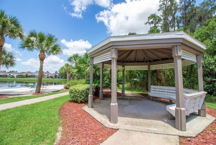 Image No.38-4 Bed Property for sale