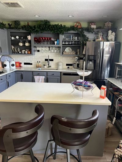 Image No.17-3 Bed Property for sale