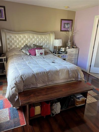 Image No.18-3 Bed Property for sale