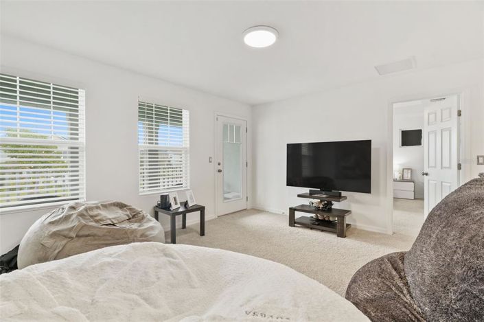 Image No.18-Propriété de 4 chambres à vendre à Kissimmee