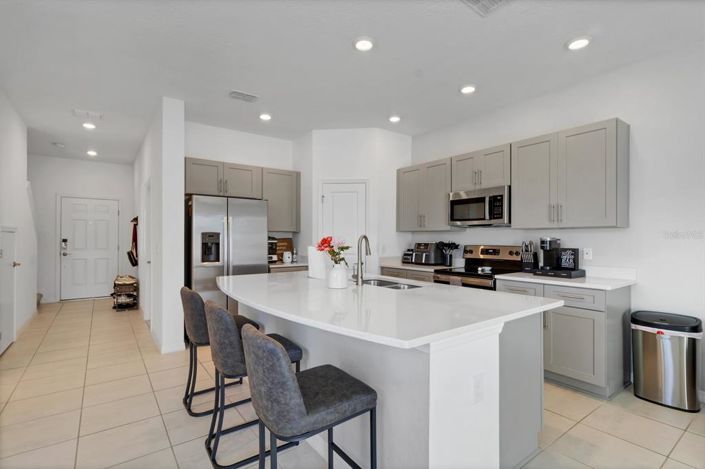 Image No.16-3 Bed Townhouse for sale