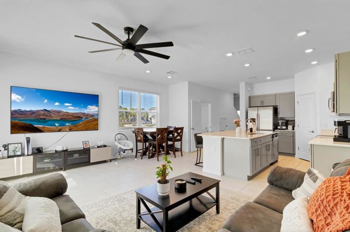 Image No.20-3 Bed Townhouse for sale