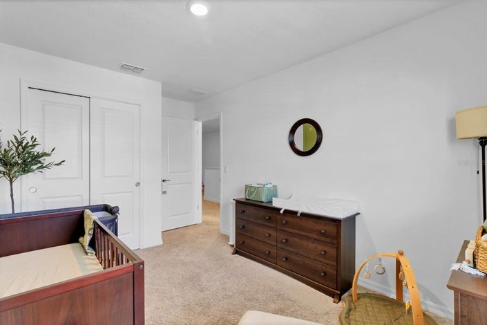 Image No.26-3 Bed Townhouse for sale