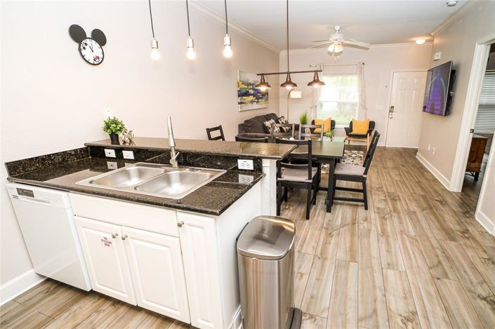 Image No.20-3 Bed Townhouse for sale