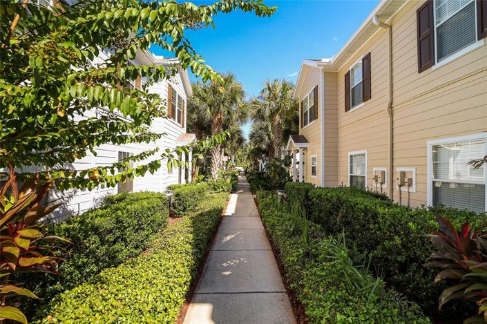 Image No.5-3 Bed Townhouse for sale