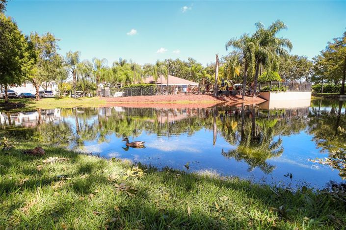 Image No.66-3 Bed Townhouse for sale