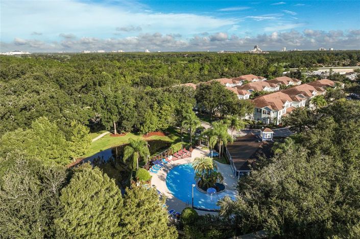 Image No.78-3 Bed Townhouse for sale