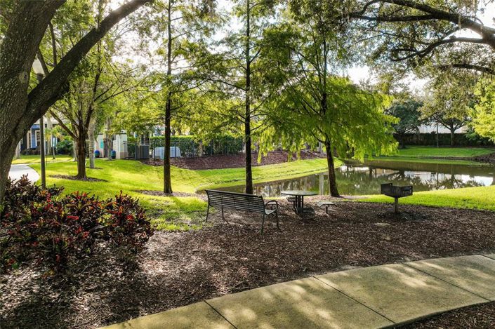 Image No.80-3 Bed Townhouse for sale