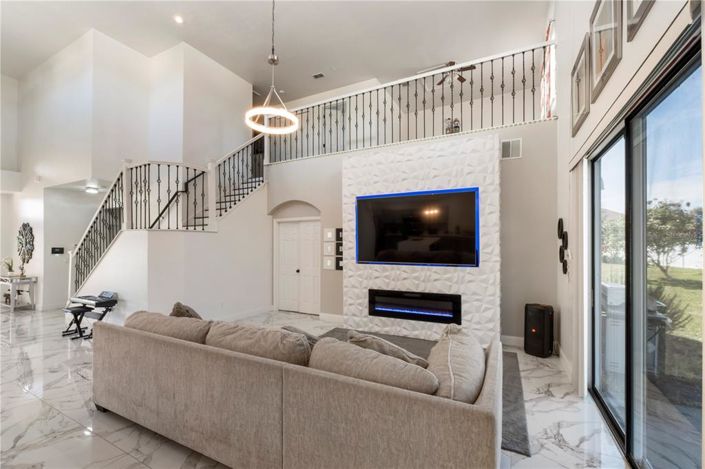 Image No.9-4 Bed Property for sale