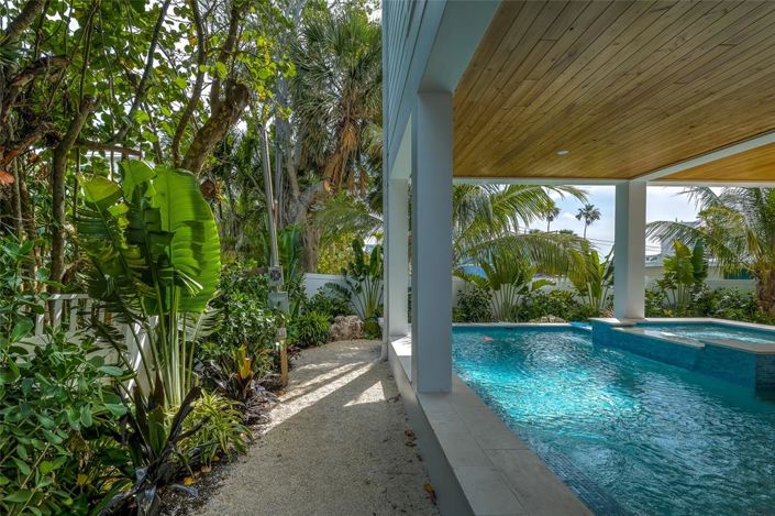 Image No.3-Propriété de 2 chambres à vendre à Bradenton Beach