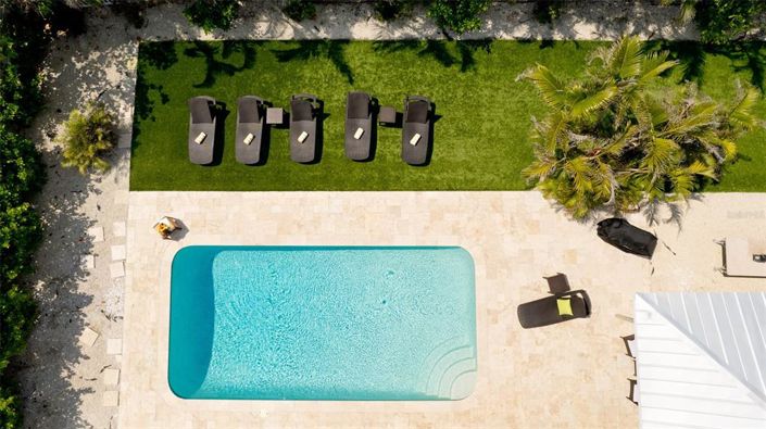 Image No.13-3 Bed Property for sale